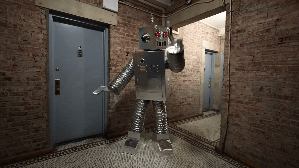 retro robot ruda tillett lowri best netflix